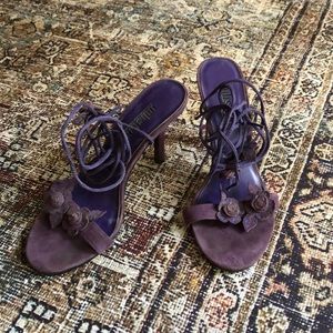 Leather wrap heels Unlisted by Kenneth Cole - sz 7